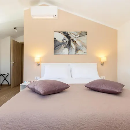 Egli S Bazenom Casa vacanze *